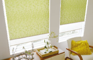 ロールスクリーン