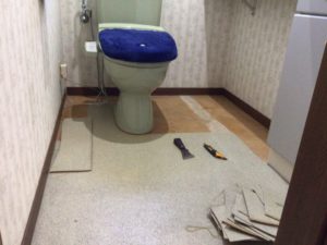 トイレ床のリフォーム