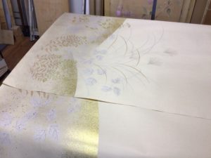 金箔を使ったふすま紙