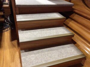 階段の滑り止め