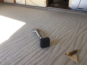 グリッパー工法でのじゅうたん張替え